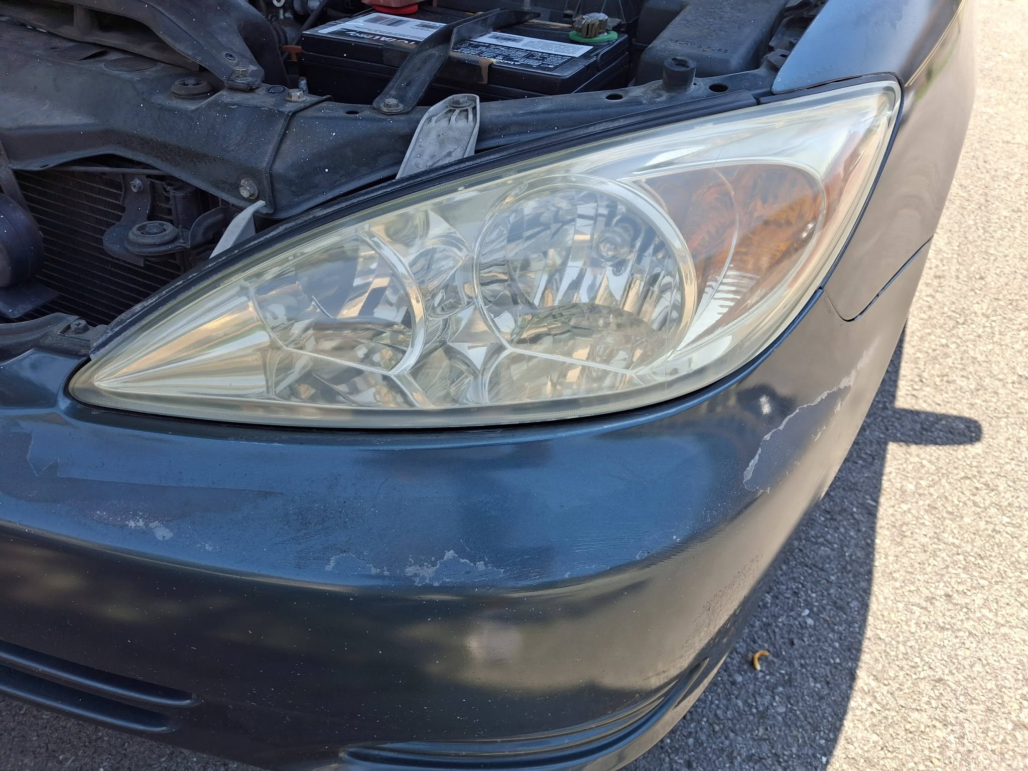 The same headlight clear and bright after restoration